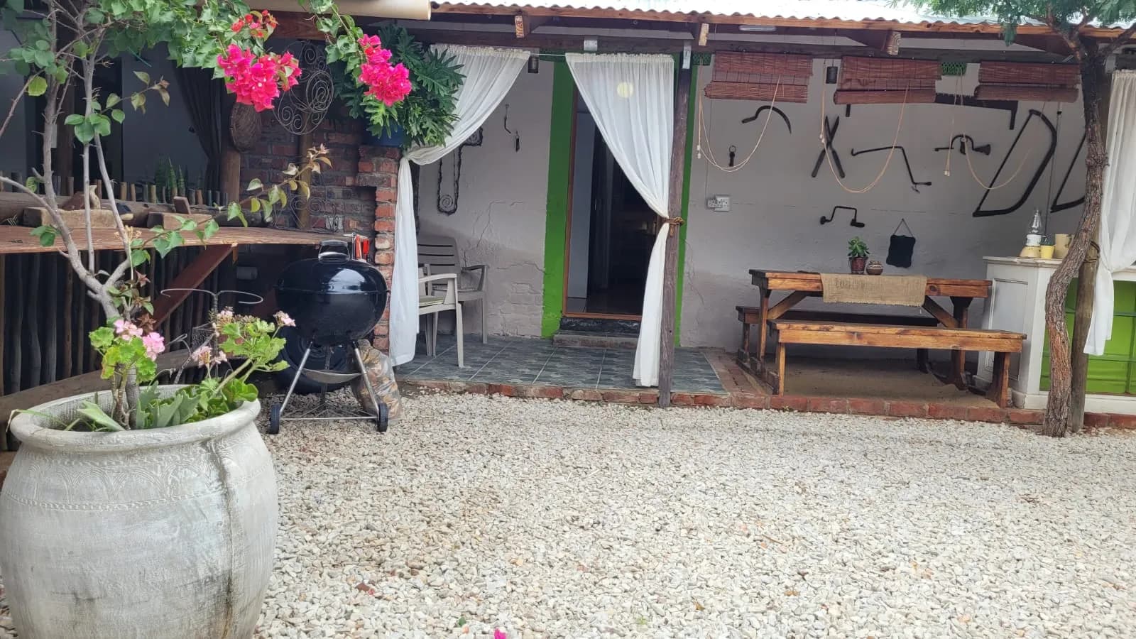 Tanqua Cottage at Aberdeen Self Catering